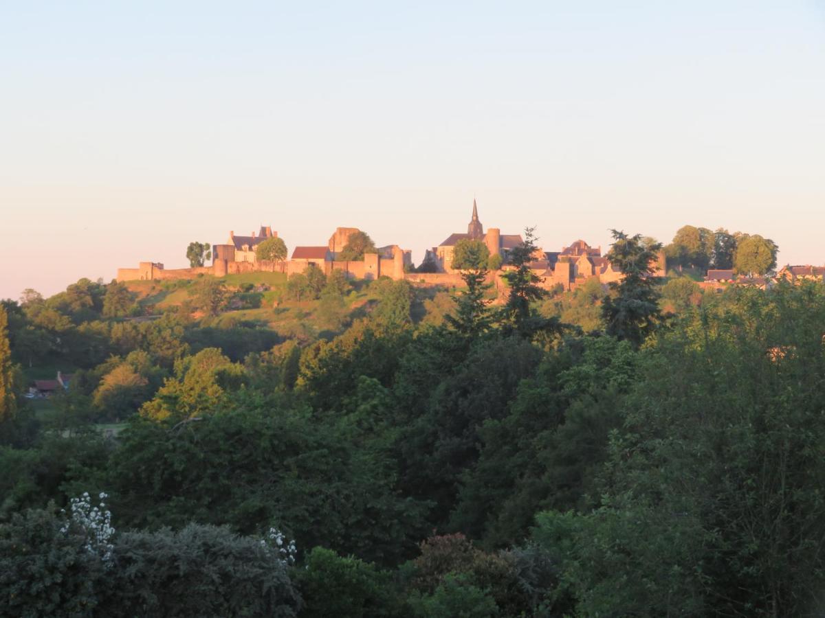 Ecrin De Verdure Sainte-Suzanne  Kültér fotó