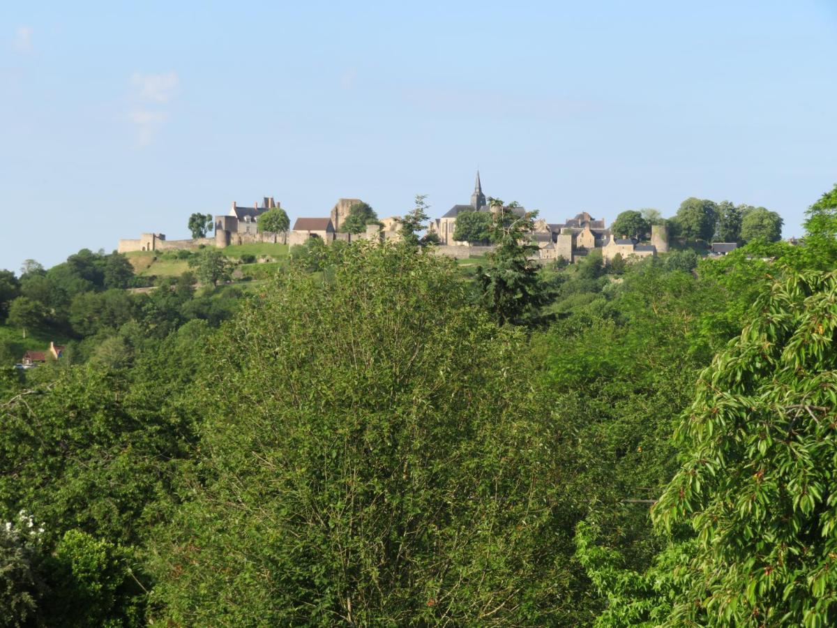 Ecrin De Verdure Sainte-Suzanne  Kültér fotó